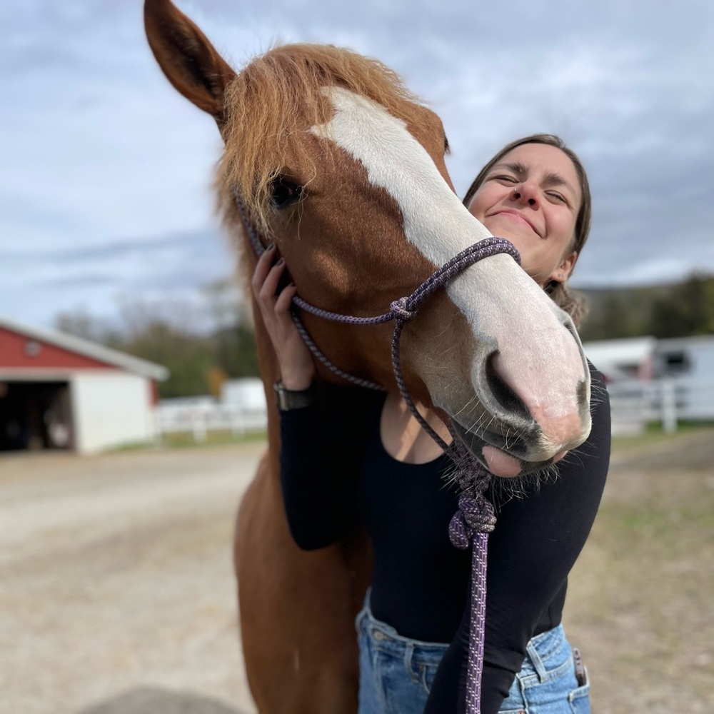 Meet your Posher, Emily